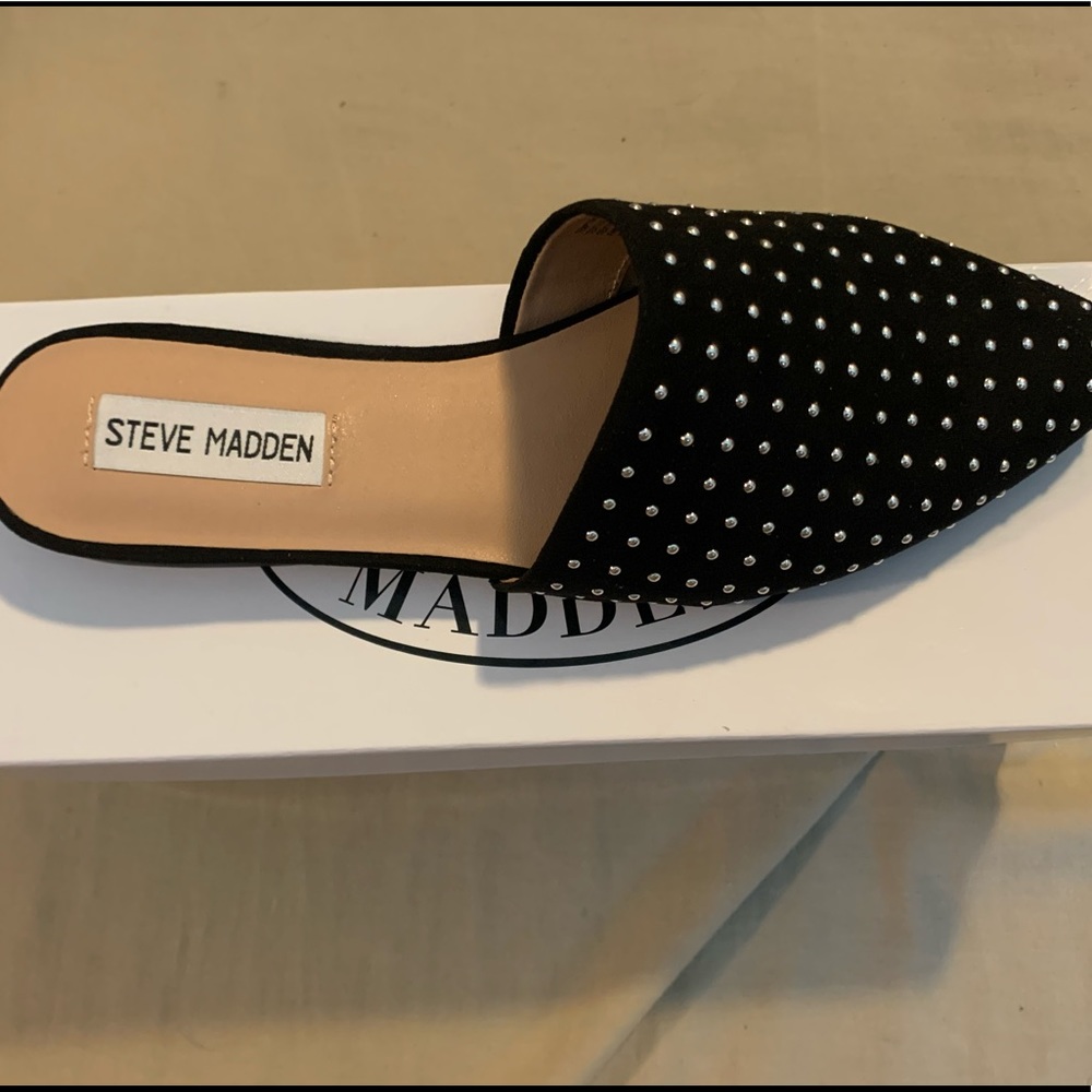Steve Madden Flats